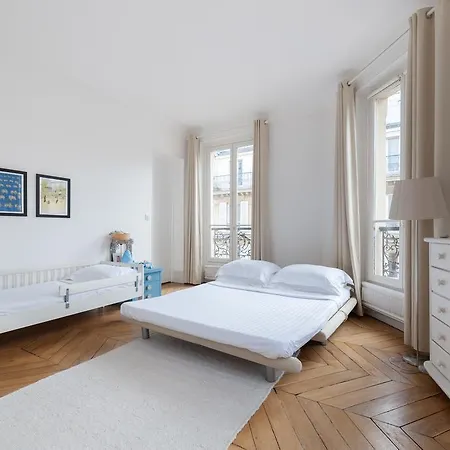 Appartamento Onefinestay - Batignolles Private Homes Parigi